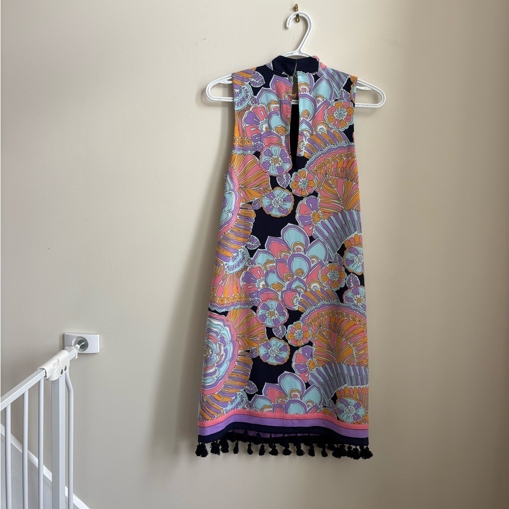 Trina Turk Coconut Floral-Print Mock-Neck Sleeveless Dress - Size XS - Picture 6 of 7